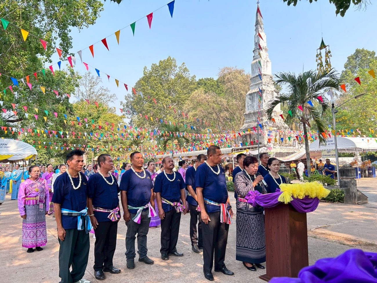 งานประเพณีสรงน้ำพระมหาธาตุเจดีย์ บ้านดอนแก้ว